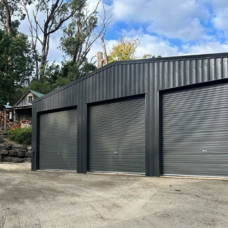 Peter's Triple Garage