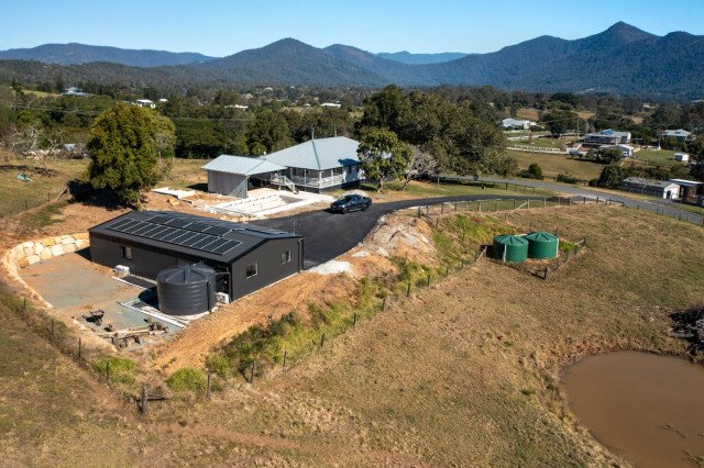 MT SAMSON SM 04