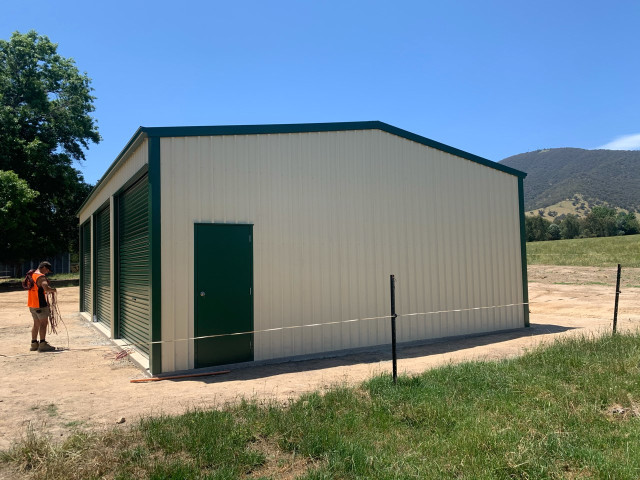 Side Corryong
