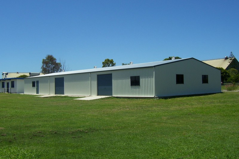 Commercial warehouse building