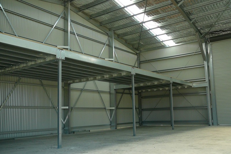 Mezzanine flooring in warehouse shed