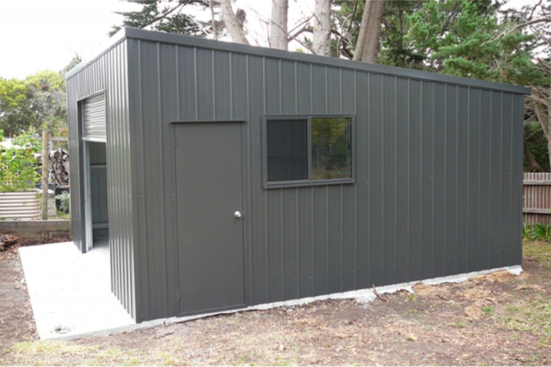 Skillion roof single garage